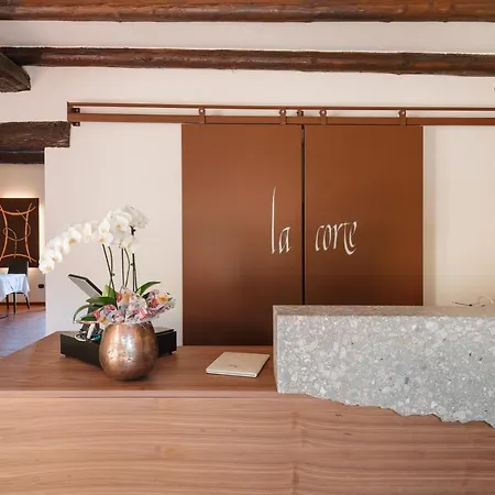 La Corte Di Lurago Hotel 2*