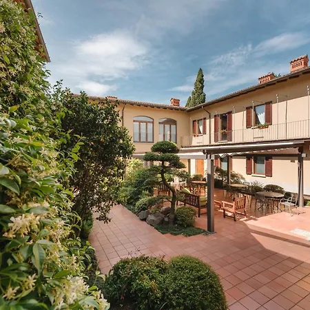 La Corte Di Lurago Hotell