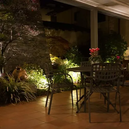 La Corte Di Lurago Lurago dʼErba