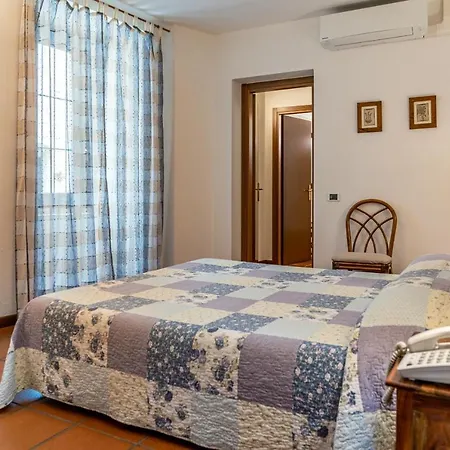 La Corte Di Lurago Hotel Lurago D'Erba